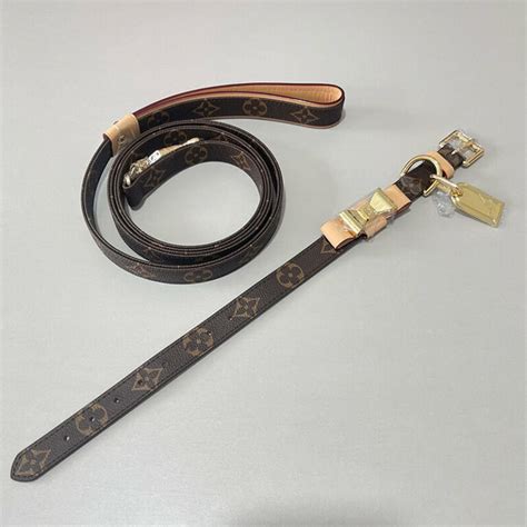 lv leather collar and leash set|Collar PM S00 .